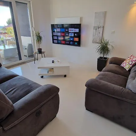 Pura Vida With Sea View