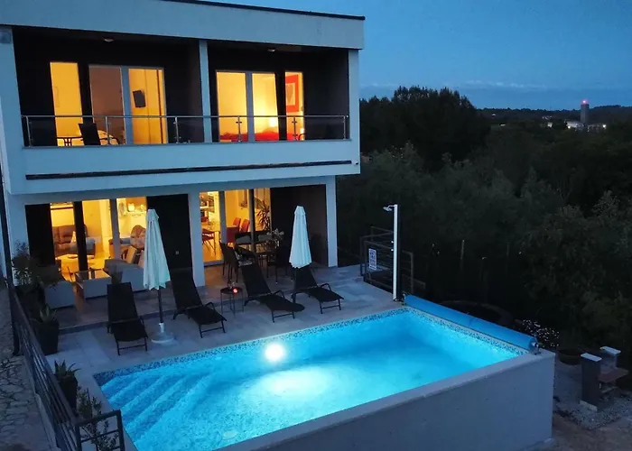 Pura Vida With Sea View Villa Pula