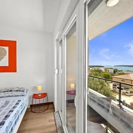 Pura Vida With Sea View Pula