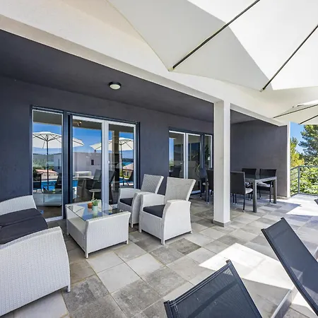 Pura Vida With Sea View *