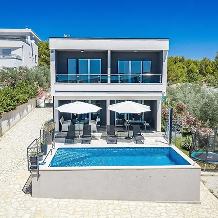 Pura Vida With Sea View *