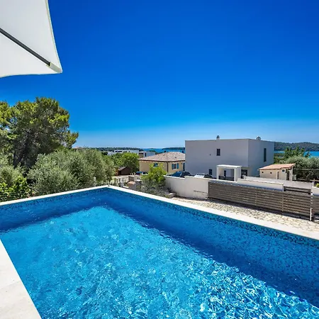 Pura Vida With Sea View Villa