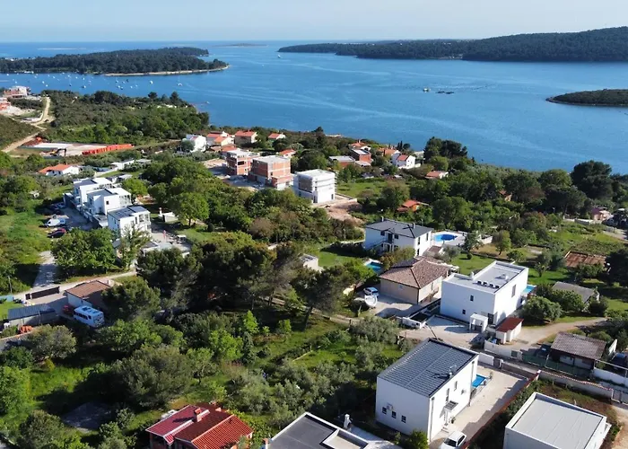 Pura Vida With Sea View * Pula